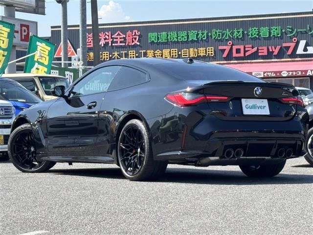 2024 BMW M4 照片 2
