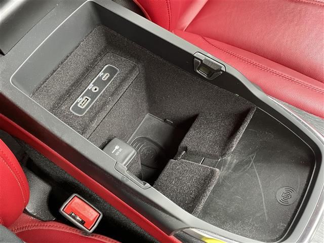2020 ALFA Romeo STELVIO — миниатюра 24