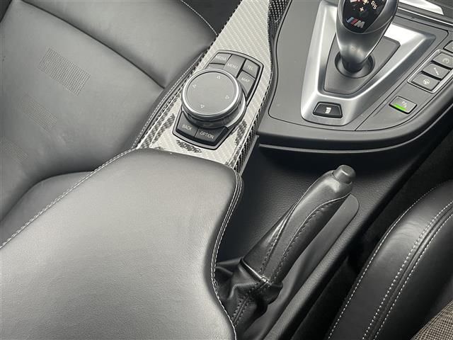 صورة مصغرة 17 لـ 2015 BMW M3