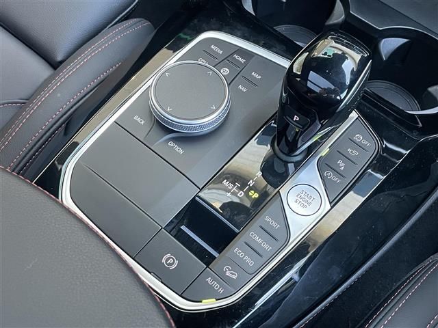 2023 BMW X4 — миниатюра 13