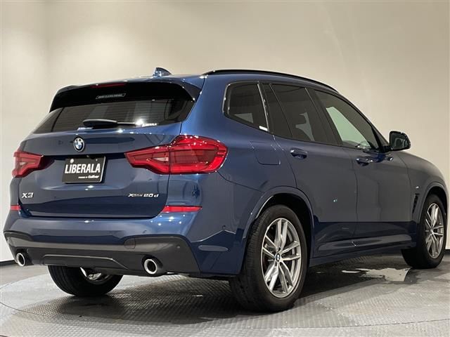 2018 BMW X3 photo 2