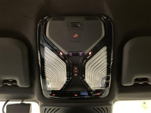 2018 BMW X3 photo 9