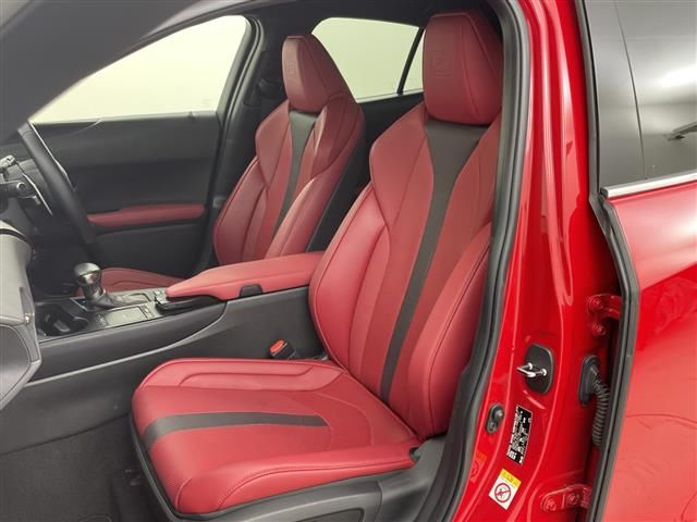 صورة مصغرة 17 لـ 2018 Lexus UX