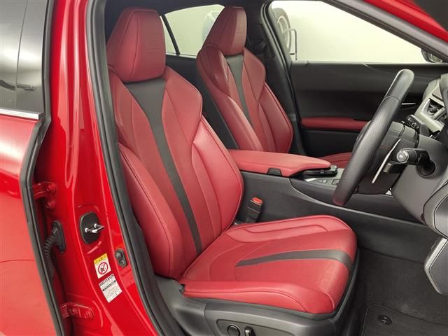 صورة مصغرة 16 لـ 2018 Lexus UX