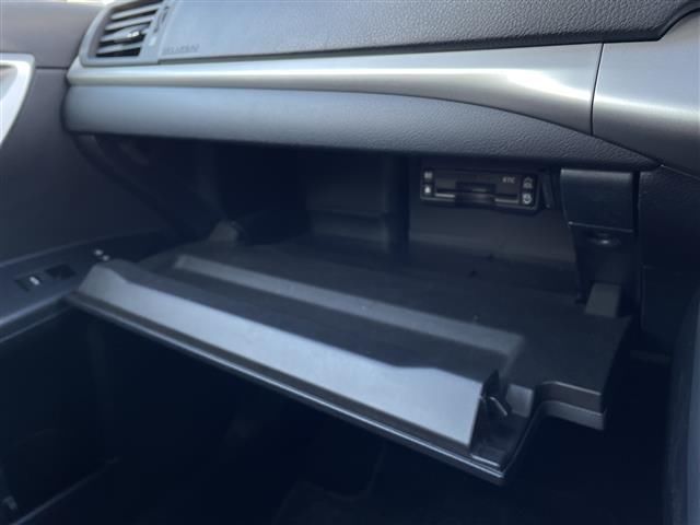 صورة مصغرة 24 لـ 2011 Lexus CT