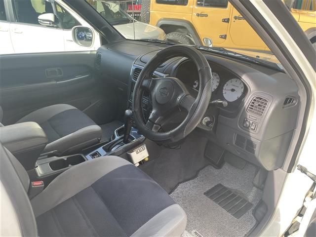 1999 Nissan TERRANO — миниатюра 19