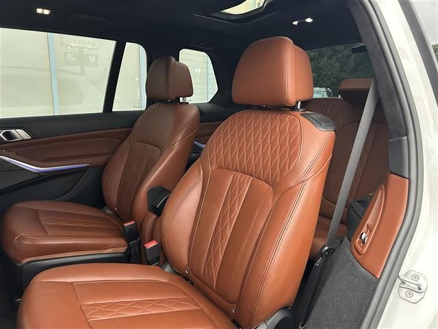 2020 BMW X7 — миниатюра 11