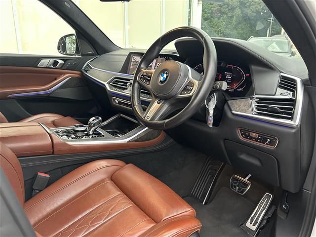 2020 BMW X7 照片 9