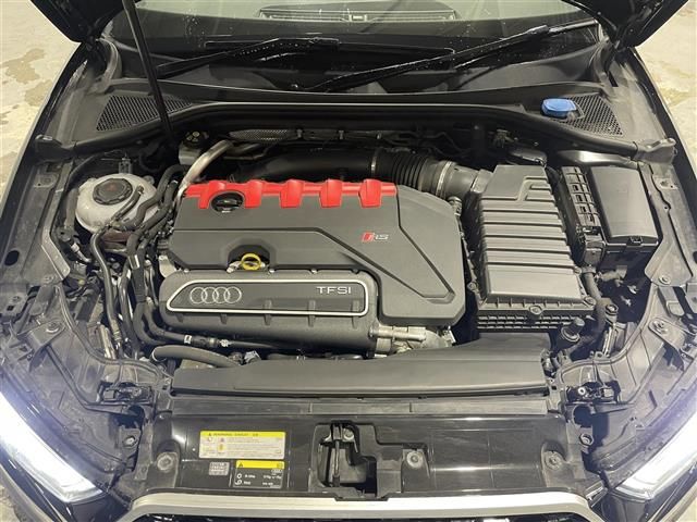صورة مصغرة 19 لـ 2018 AUDI RS3