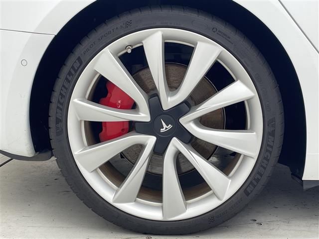 صورة مصغرة 24 لـ 2019 Tesla MODEL 3