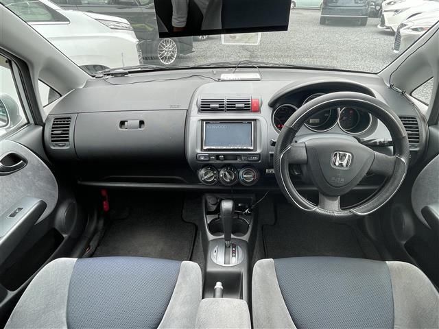 صورة 3 لـ 2002 Honda FIT