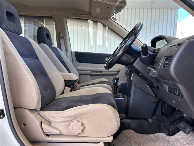 صورة مصغرة 23 لـ 2004 Nissan X-TRAIL