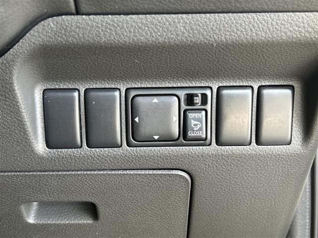 صورة 7 لـ 2004 Nissan X-TRAIL