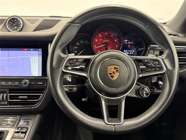 صورة 5 لـ 2021 Porsche MACAN