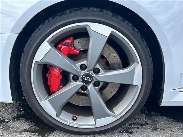 صورة مصغرة 12 لـ 2018 AUDI RS3