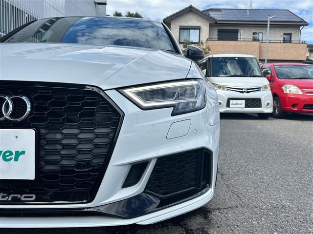 صورة مصغرة 11 لـ 2018 AUDI RS3