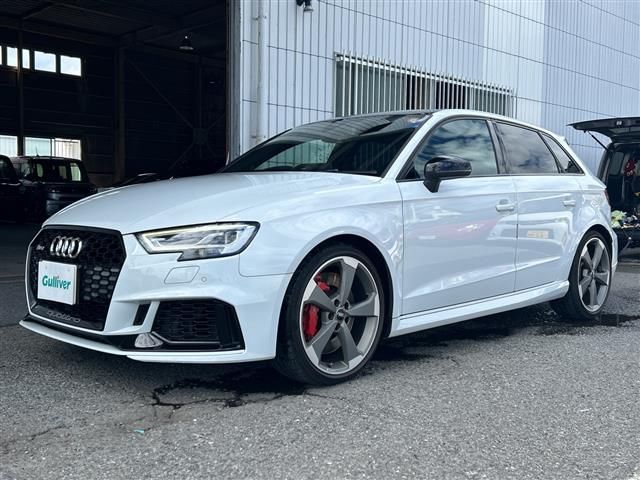 صورة 6 لـ 2018 AUDI RS3