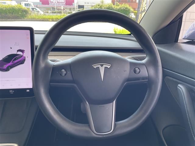 صورة 8 لـ 2020 Tesla MODEL 3