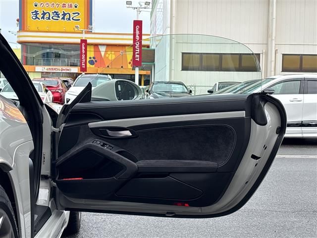 صورة مصغرة 23 لـ 2021 Porsche 718 SPYDER