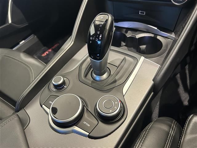 صورة مصغرة 12 لـ 2017 ALFA Romeo JULIA