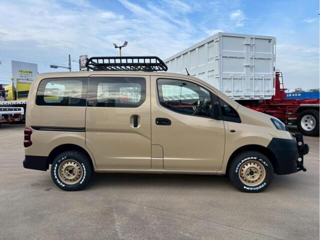 صورة 8 لـ 2010 Nissan NV200VANETTE WAGON