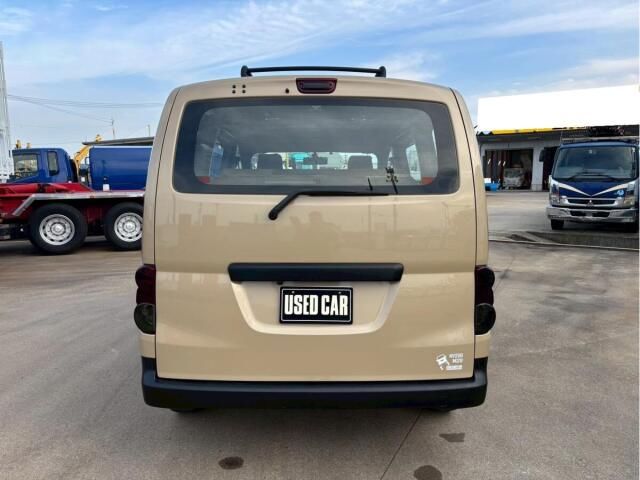 صورة 6 لـ 2010 Nissan NV200VANETTE WAGON