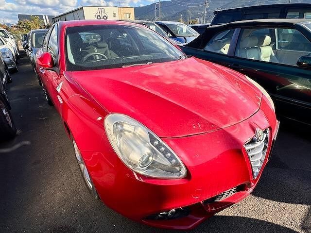 2012 ALFA Romeo GIULIETTA photo 4