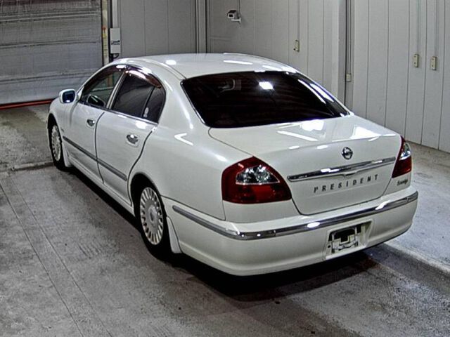 صورة 5 لـ 2005 Nissan PRESIDENT