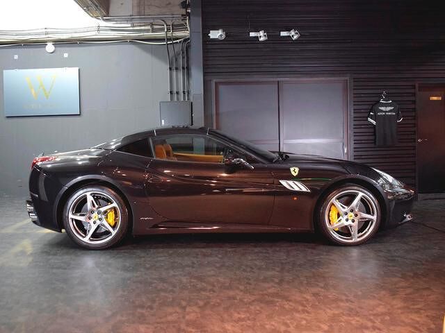 2010 Ferrari CALIFORNIA 缩略图 9