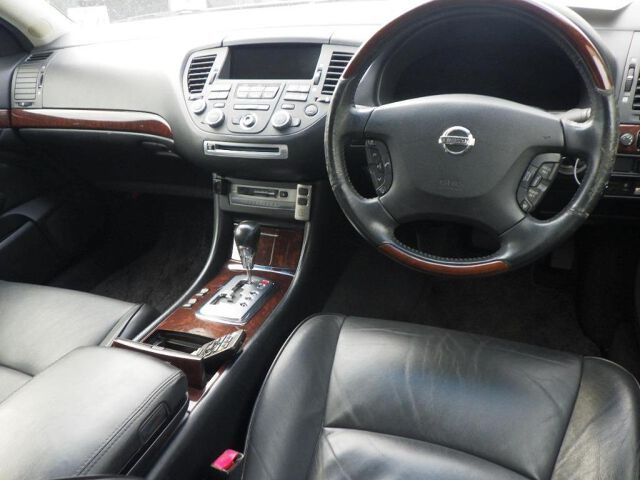 صورة 3 لـ 2003 Nissan PRESIDENT
