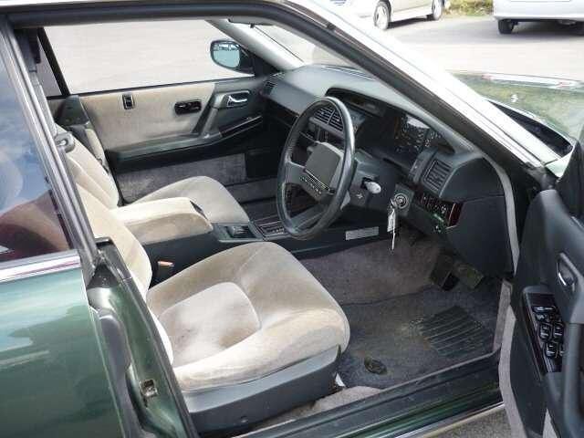 1990 Nissan CEDRIC 照片 3
