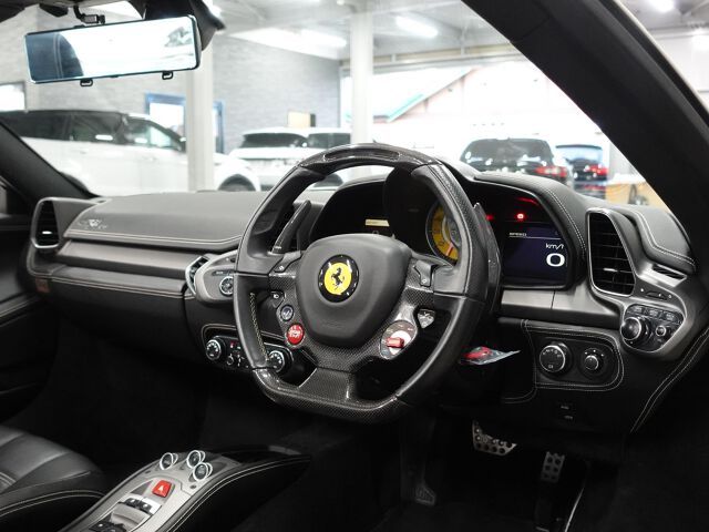 2012 Ferrari 458 SPIDER 缩略图 3