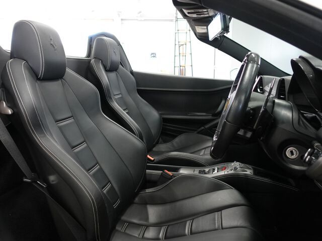 2012 Ferrari 458 SPIDER 缩略图 4