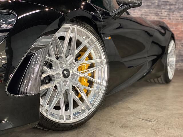 2019 Mclaren 720S — миниатюра 9