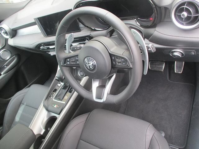 صورة 3 لـ 2023 ALFA Romeo TONALE