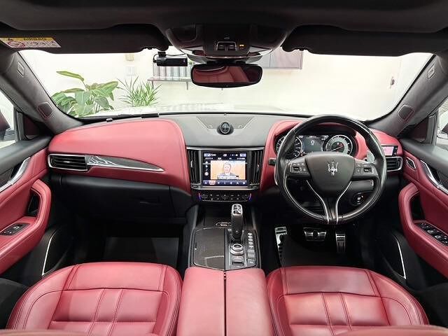 2021 Maserati LEVANTE 缩略图 3