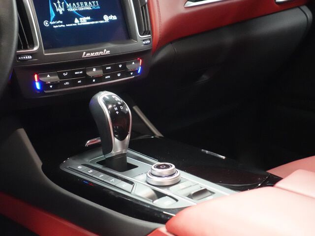 2017 Maserati LEVANTE — миниатюра 6