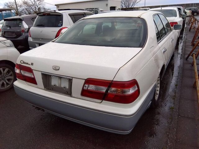 1997 Nissan CIMA — фото 6