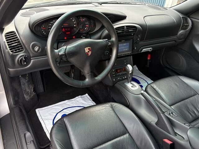 صورة مصغرة 3 لـ 2003 Porsche 911