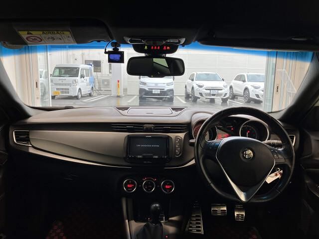 صورة مصغرة 3 لـ 2016 ALFA Romeo GIULIETTA