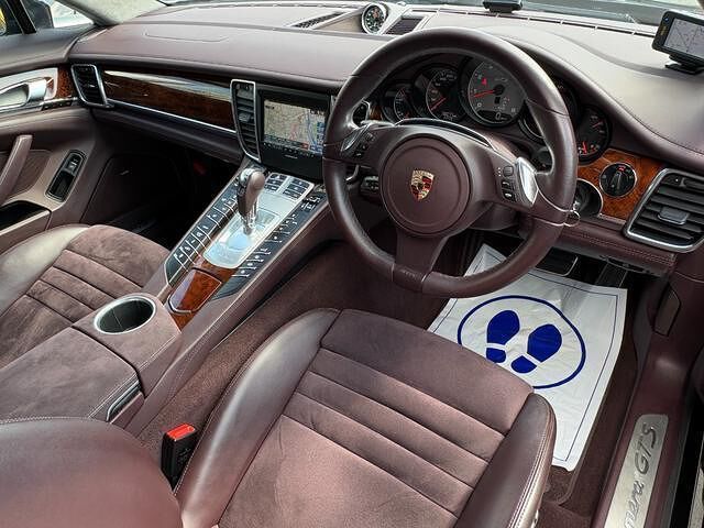 صورة مصغرة 3 لـ 2012 Porsche PANAMERA
