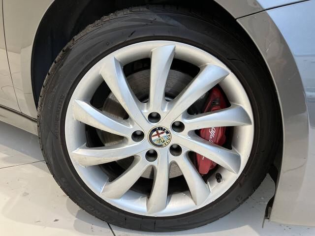 2012 ALFA Romeo GIULIETTA 照片 6