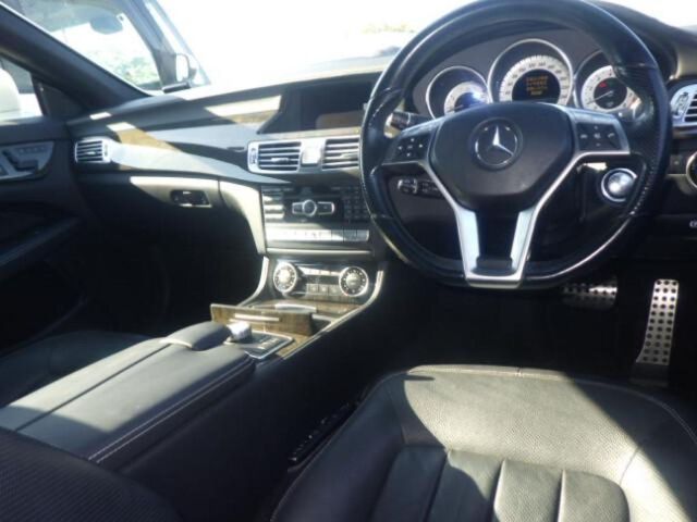 2013 Mercedes-BENZ CLS-CLASS AMG 照片 3