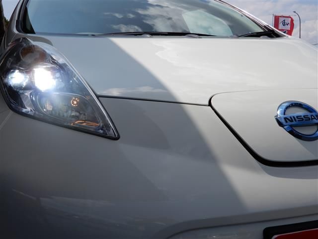 2012 Nissan LEAF — миниатюра 24