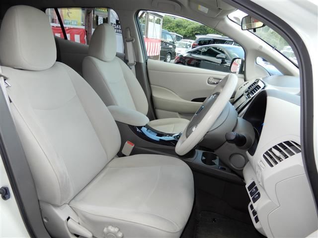 صورة 6 لـ 2012 Nissan LEAF