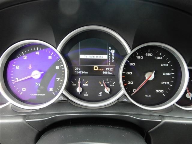 2005 Porsche CAYENNE — миниатюра 6