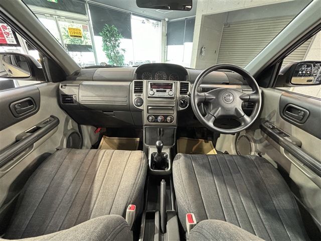 صورة 2 لـ 2004 Nissan X-TRAIL