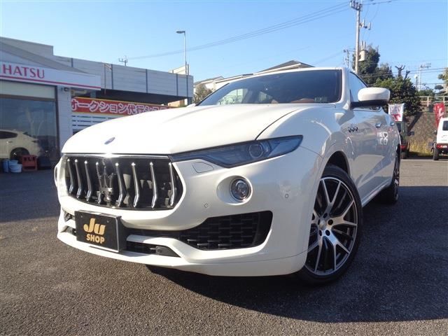 صورة 6 لـ 2016 Maserati LEVANTE