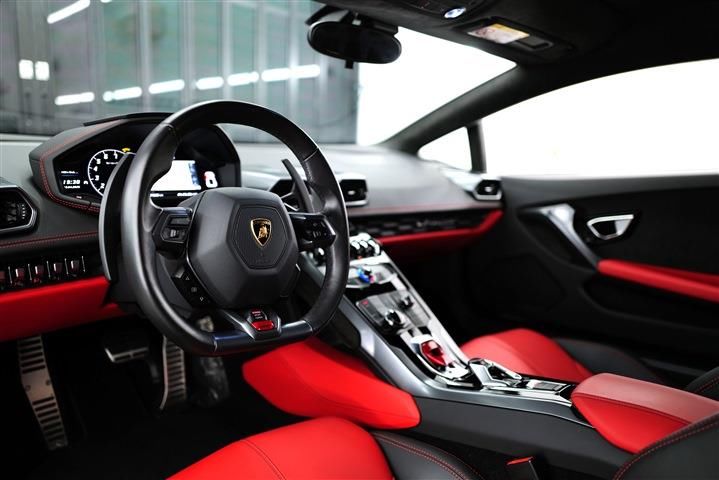 2014 Lamborghini HURACAN 照片 2
