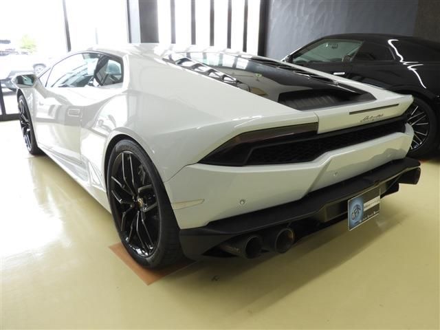 صورة 8 لـ 2016 Lamborghini HURACAN